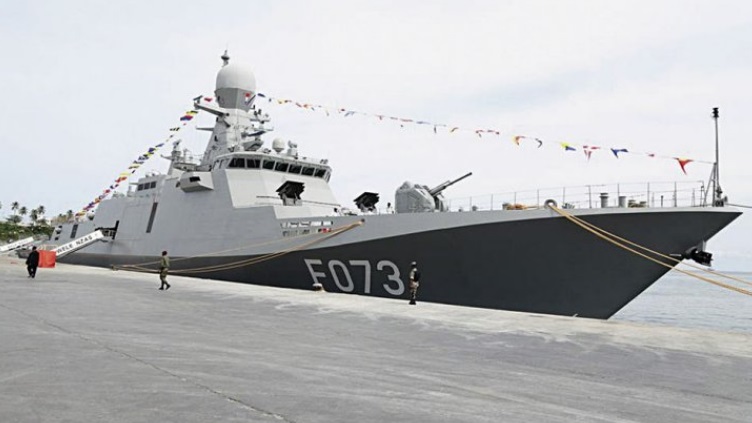 La armada de Guinea Ecuatorial incorpora un nuevo buque