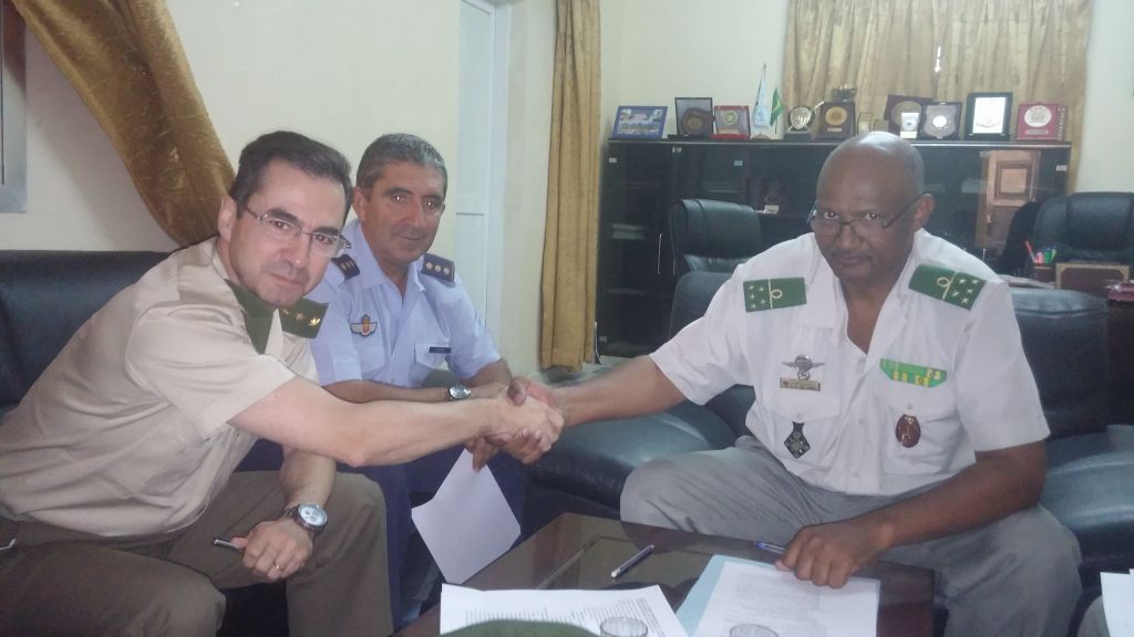 Firma del acuerdo bilateral en Mauritania.