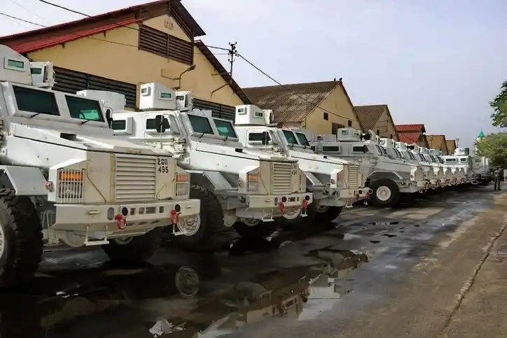 Senegal recibe vehículos OTT Puma M36 y otros&nbsp;materiales.